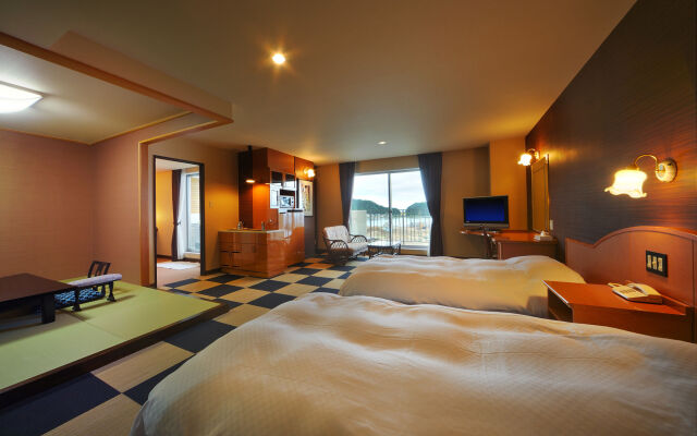 Shiretoko Noble Hotel