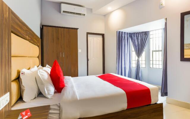 OYO 44050 Central Queens