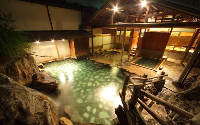 Misasa Onsen MISASAKAN