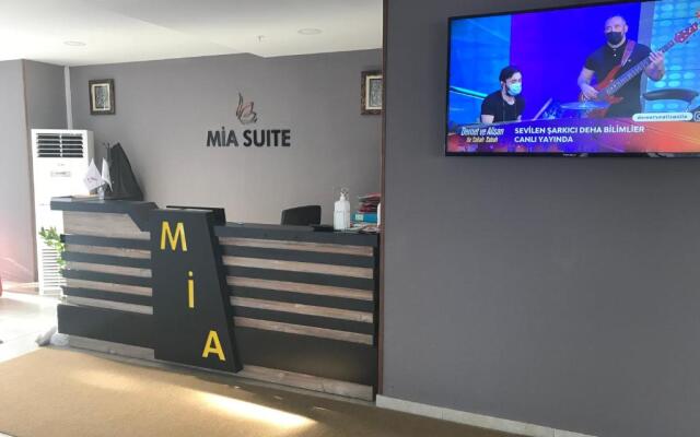 Mia Suite