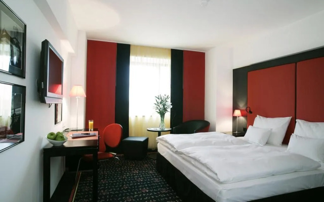 Vienna House Easy By Wyndham Airport Bucharest