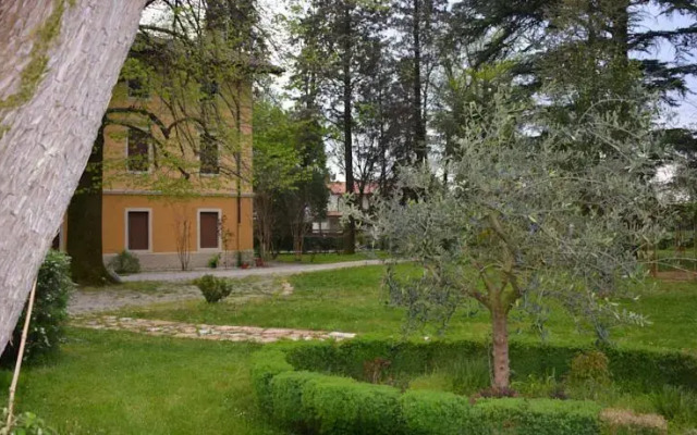 Villa Anita Guesthouse