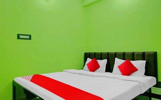 Oyo Flagship 806669 Hotel Kadambari