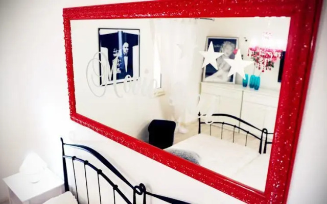 Movie Star Apartment