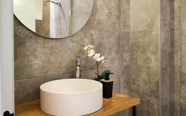 Sweet Sevilla Suites