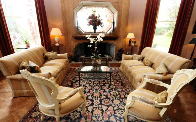 Priory Bay Hotel, Golf & Beach Club