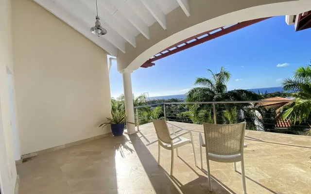Sea Vue Luxury Vacation Condominiums