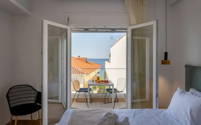 Aiora Suites