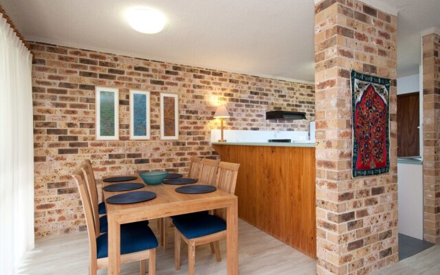 Tristani, Bay Parkland,  Unit 60/2 Gowrie Avenue