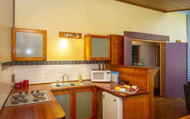 Wattle-Wilde Cottage