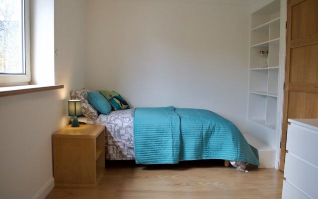 2 Bedroom Central Apartment