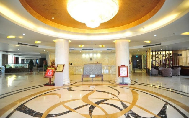 Fuyang Jinggong Hotel