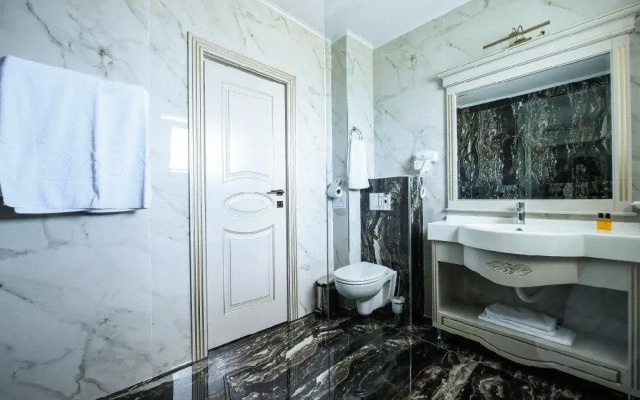 Hotel Belona