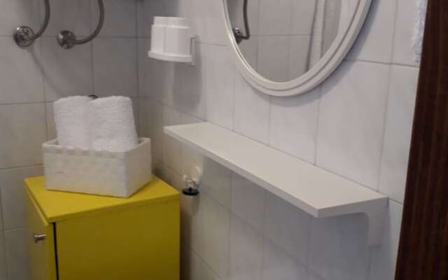 Studio Apartment Maya