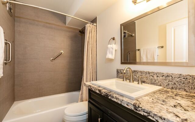 Kihei Ali'i Kai Condos with Ocean View and Parking