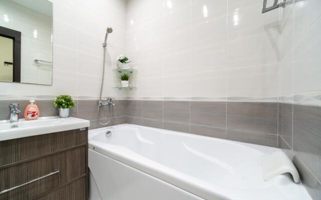 Posutochno One Days на улице им. Героя Сарабеева В.И. 5