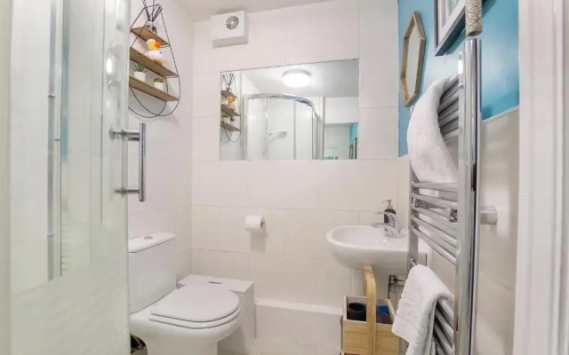 Abbotts Mews - Studio Apartment