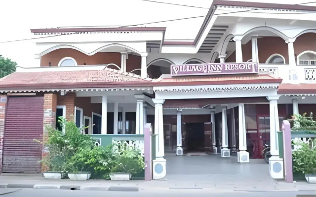 The Village Inn Resort