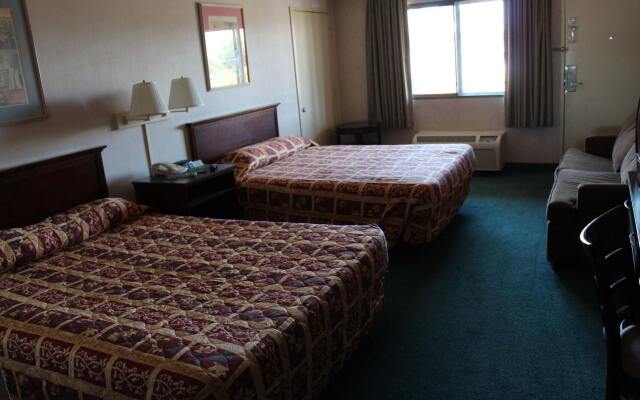 Budget Inn Anaheim / Santa Fe Springs
