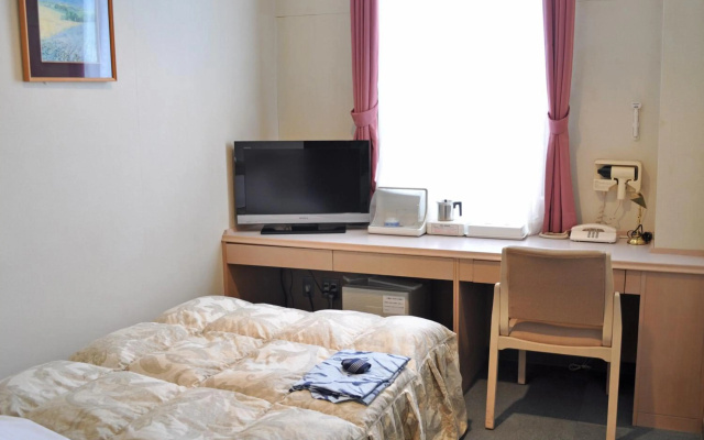 Hotel Sunfuraton – Guest Rooms – Furano