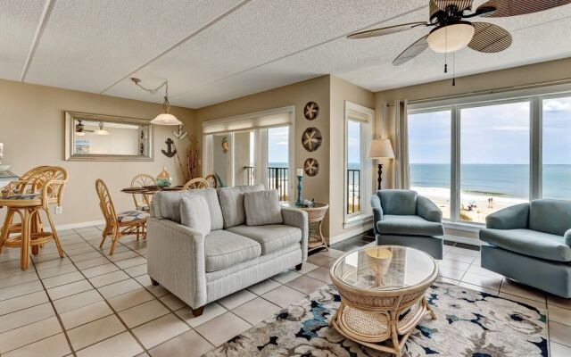 Tropical Condo with Spectacular Ocean Sunrises Views by RedAwning