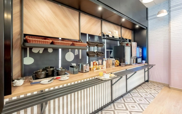 B&B HOTEL Toulon Centre Gare