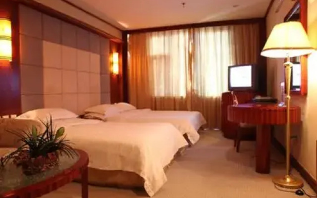 Yicheng Business Hotel - Dalian