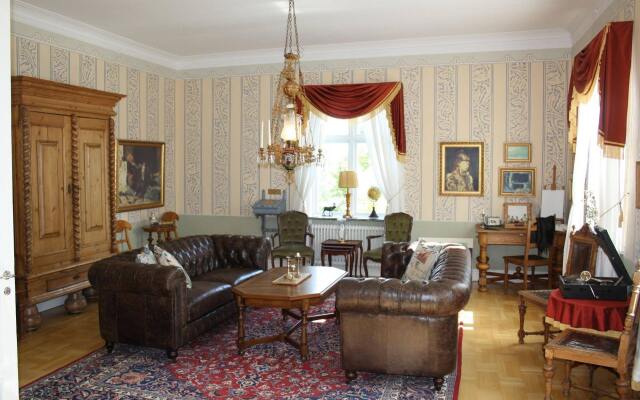 Stiftsgården Konferens & Hotell