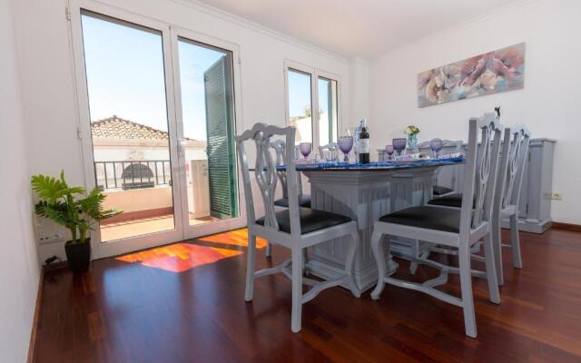 Casa dos Avós by Rent2U, Lda