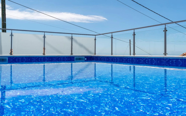 Roraima House - Private Pool and Garden