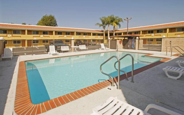 Americas Best Value Inn Azusa Pasadena