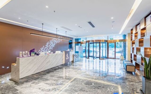 Lavande Hotel (WeiFang Zhucheng Dinosaur Park Bus Station Branch )