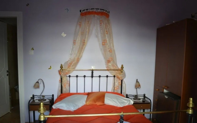 Mavrikakis Studios