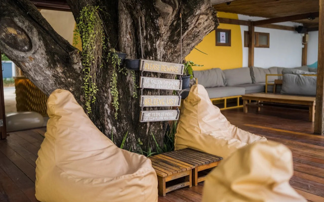 SEA SUN Bed & Beyond