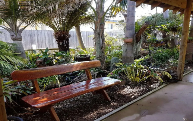 Coastal Waters Motor Inn