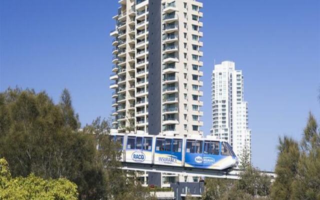 Mantra Broadbeach on the Park
