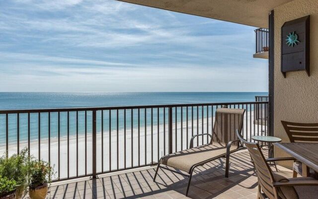 Romar House Unit 704A