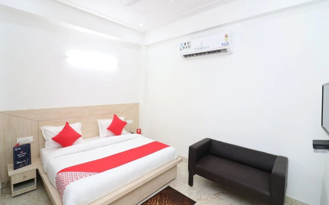 Daffodils Enterprise By Oyo Rooms