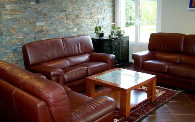 Brit Hotel Confort La Tour Blanche