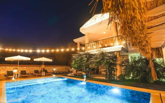 Gerence Otel by Lamira