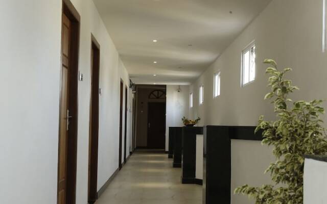 New Cape Hotel