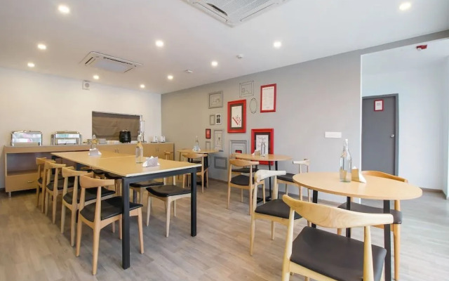 OYO Townhouse 121 Kormangala 5th Block