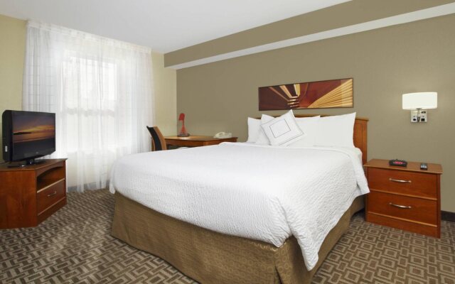 TownePlace Suites Newark Silicon Valley