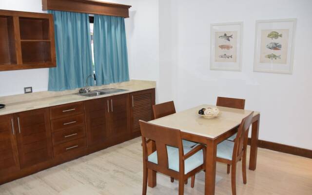 Sunset Residences & Resort