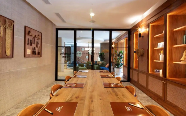 Atocha Hotel Madrid, Tapestry Collection by Hilton