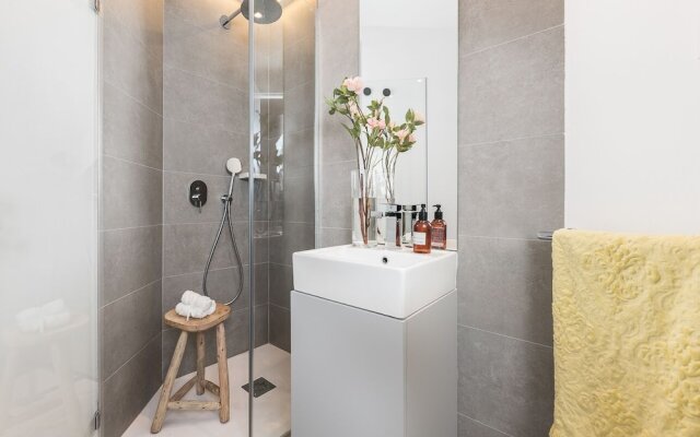 Home Club Cruz Apartments