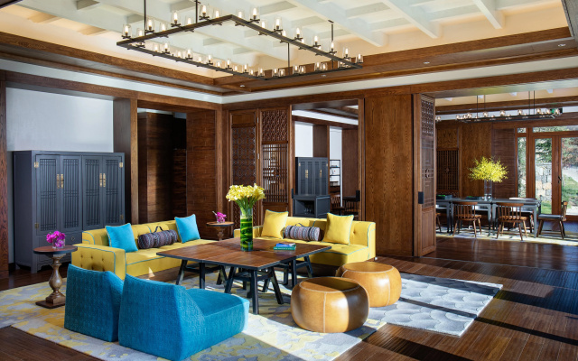 Hotel Indigo Diqing Moonlight City by IHG – Lobby – Shangri-La
