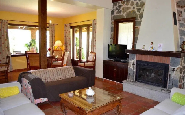 Casa Rural Alcornocalejo