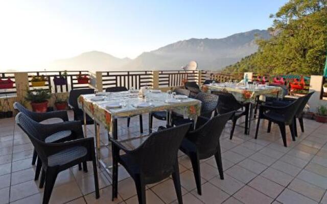 Green Roof Hotel And Resorts