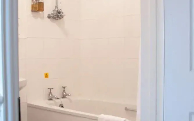 The Chesterton Hotel